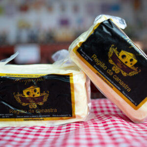 Requeijão de corte tradicional e com raspa 500 G